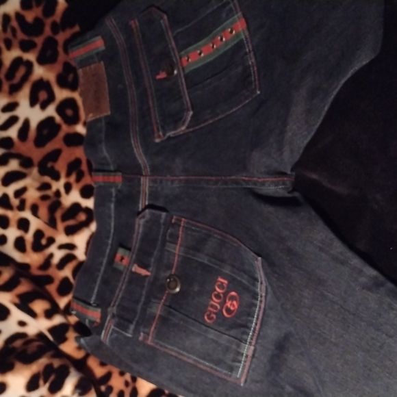 Gucci, - Picture 3 of 4